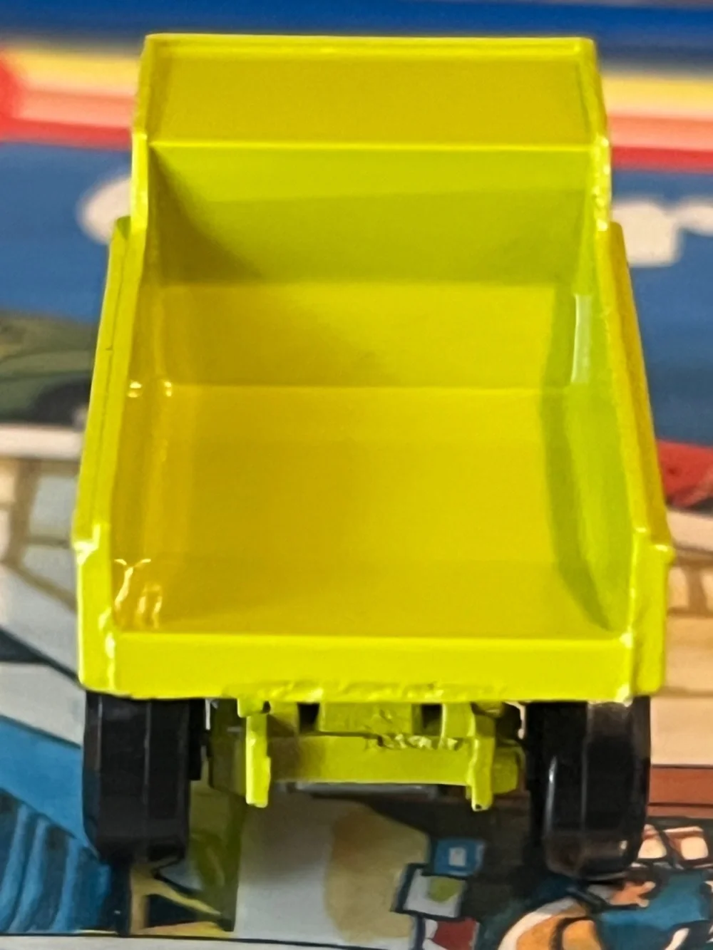 Vintage Matchbox Superfast No. 28 Mack Dump Truck Yellow Green Lesney England
